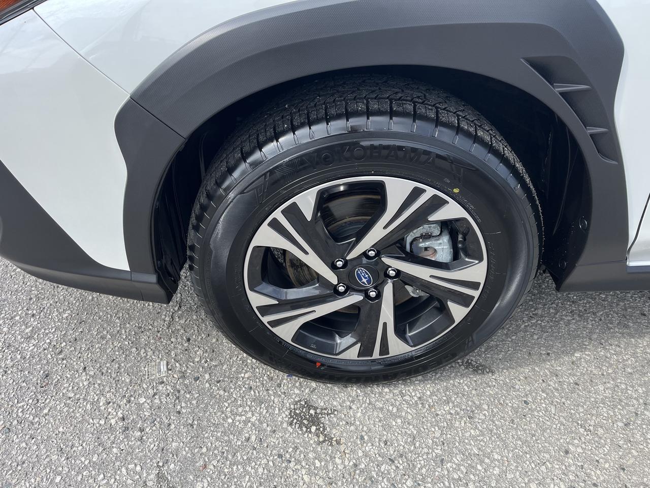 2024 Subaru Crosstrek Touring AWD, FROM 3.99% FINANCING AVAILABLE Photo