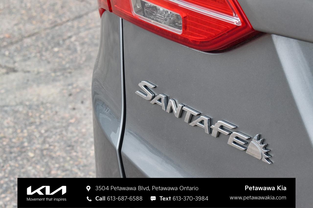 2016 Hyundai Santa Fe Sport 2.4 Premium 4dr All-Wheel Drive Photo