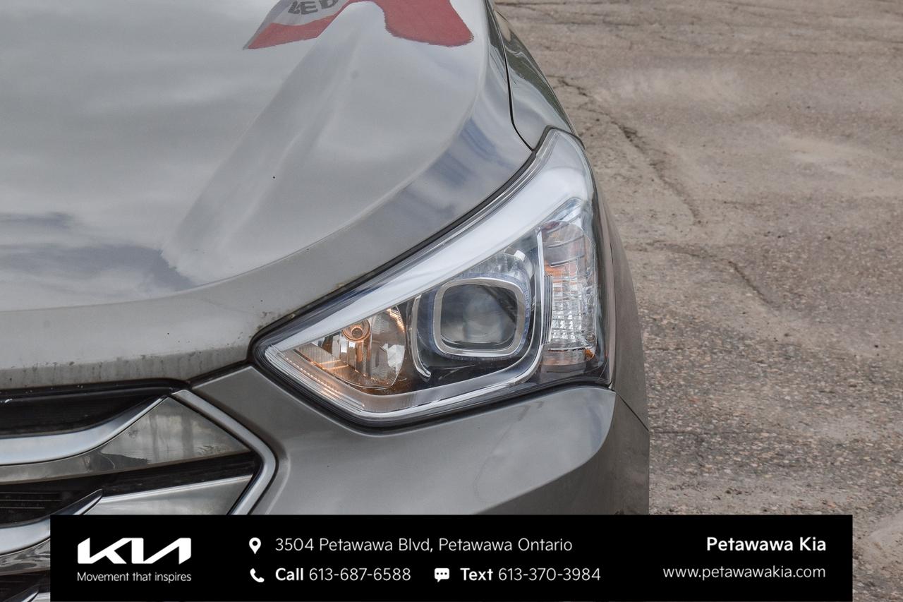 2016 Hyundai Santa Fe Sport 2.4 Premium 4dr All-Wheel Drive Photo