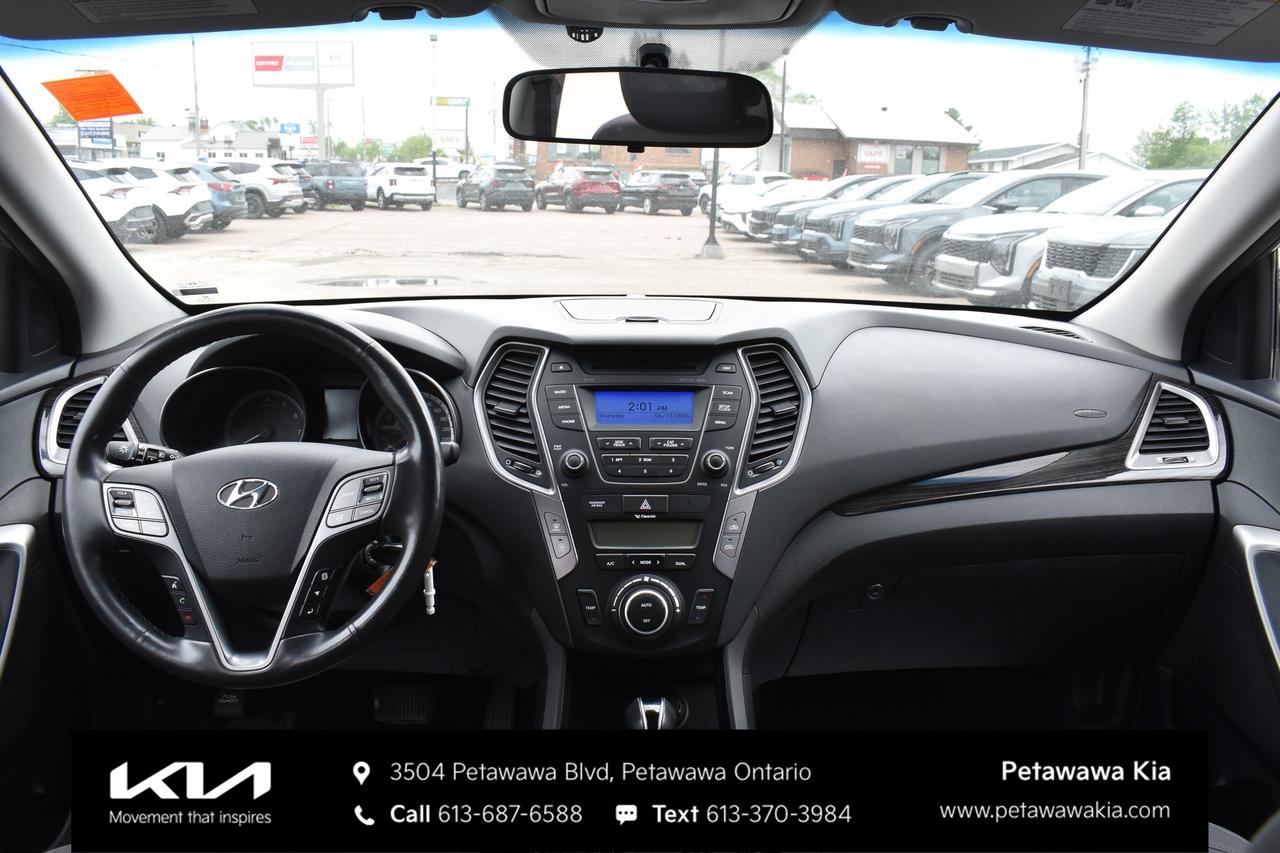 2016 Hyundai Santa Fe Sport 2.4 Premium 4dr All-Wheel Drive Photo