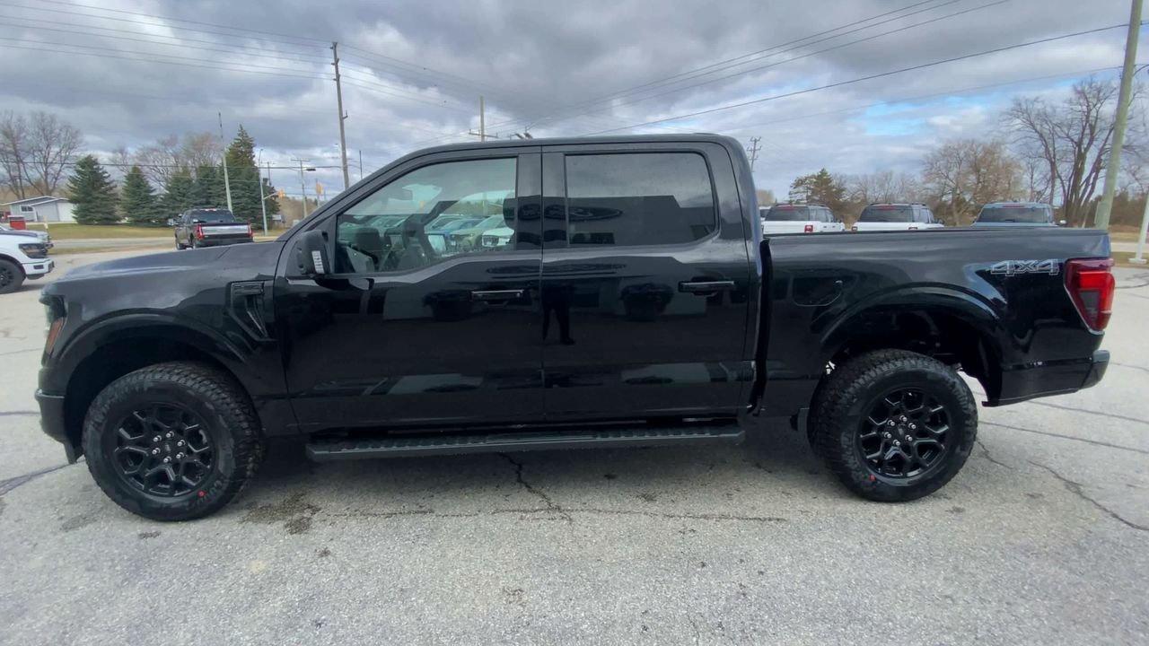 2026 Ford F-150 XLT Photo4