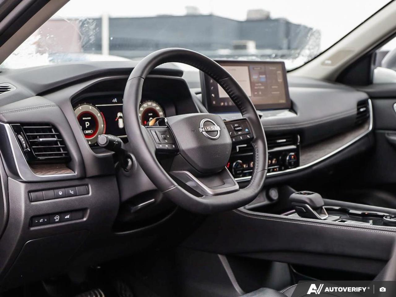 2025 Nissan Rogue Platinum 4dr All-Wheel Drive Sport Utility Photo