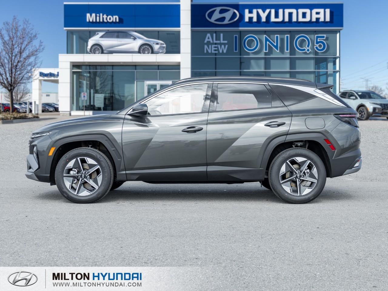2026 Hyundai Tucson Preferred w/Trend Package 4dr All-Wheel Drive Photo2