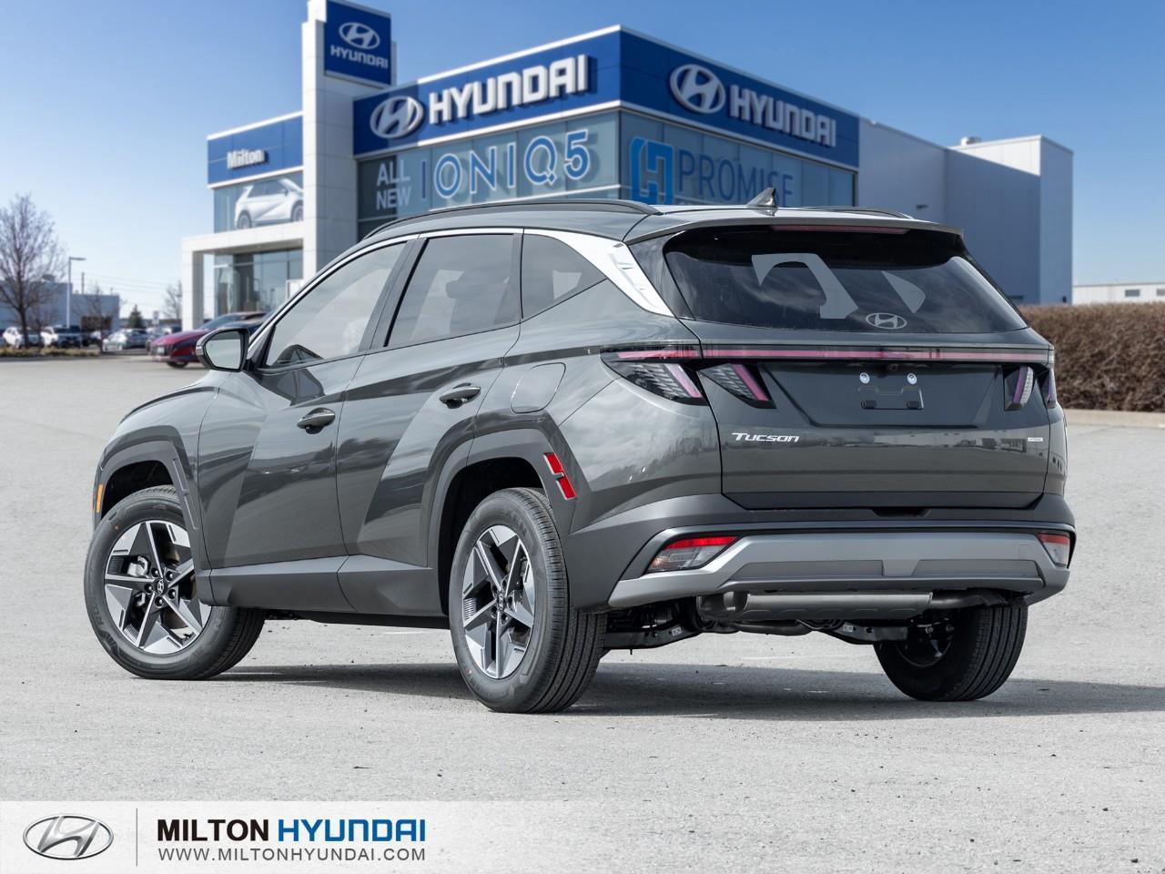 2026 Hyundai Tucson Preferred w/Trend Package 4dr All-Wheel Drive Photo4