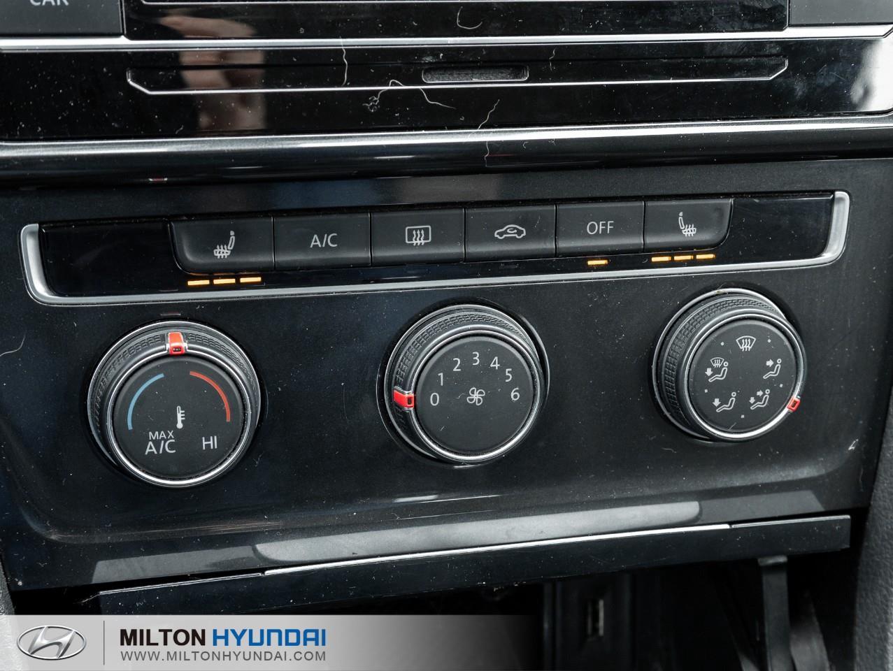 2019 Volkswagen Golf 1.4 TSI Comfortline (A8) 4dr Hatchback Photo