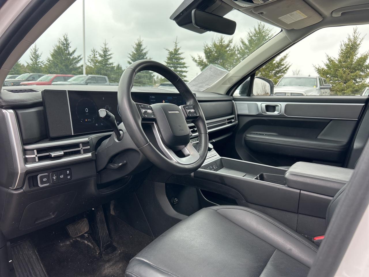 2025 Hyundai Santa Fe XRT AWD   Sunroof   Leather   Heated Seats/Wheel Photo