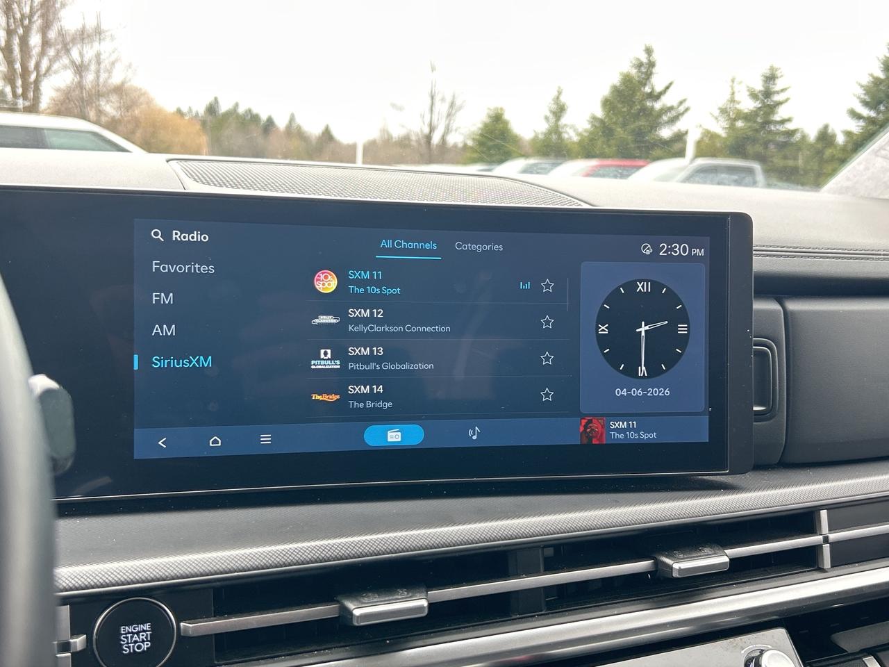 2025 Hyundai Santa Fe XRT AWD   Sunroof   Leather   Heated Seats/Wheel Photo