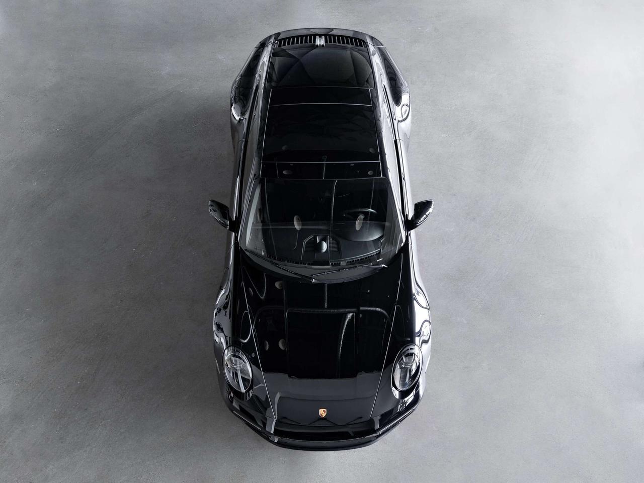 2024 Porsche 911 Carrera GTS Photo0