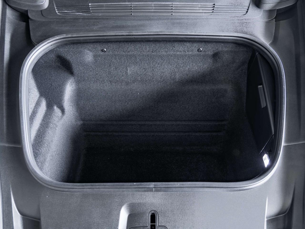 2024 Porsche 911 Carrera GTS Photo