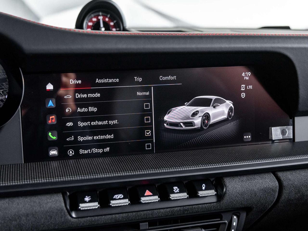 2024 Porsche 911 Carrera GTS Photo