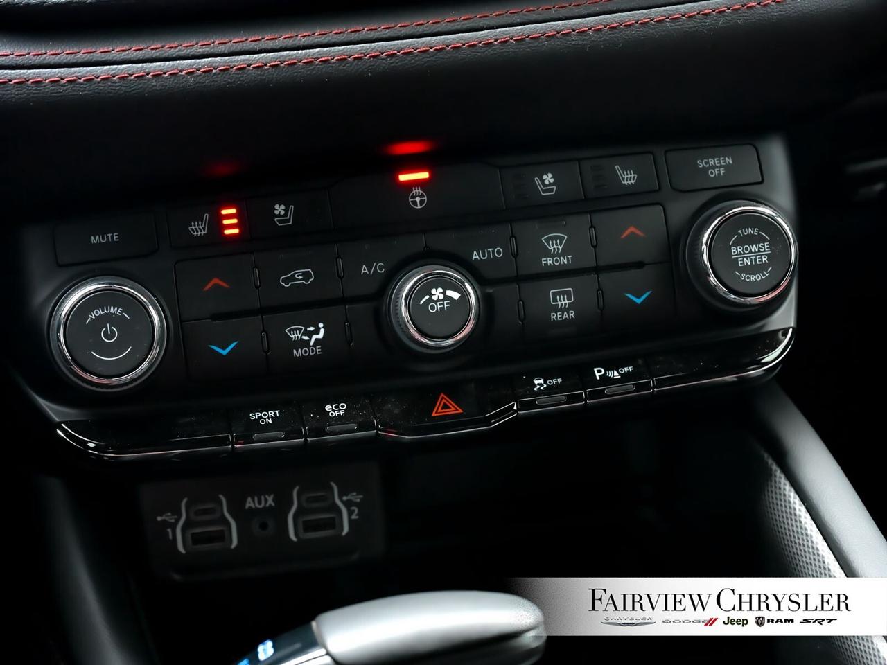 2025 Dodge Durango R/T RED LEATHER   SUNROOF   NAV   TOW PACKAGE   BL Photo