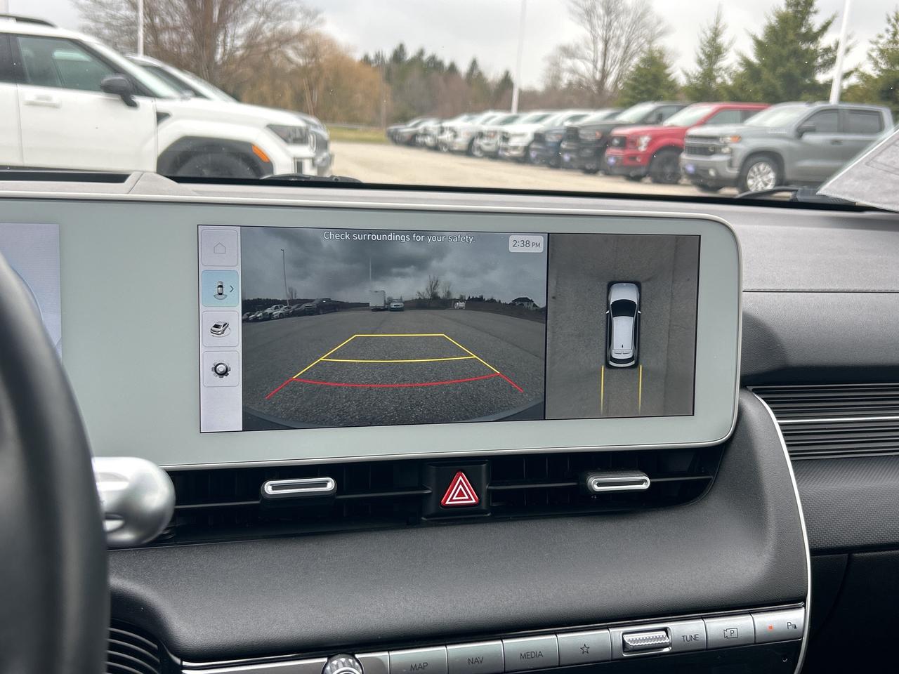 2024 Hyundai IONIQ 5 Preferred AWD Long Range w/Ultimate Pkg. Pano Roof Photo