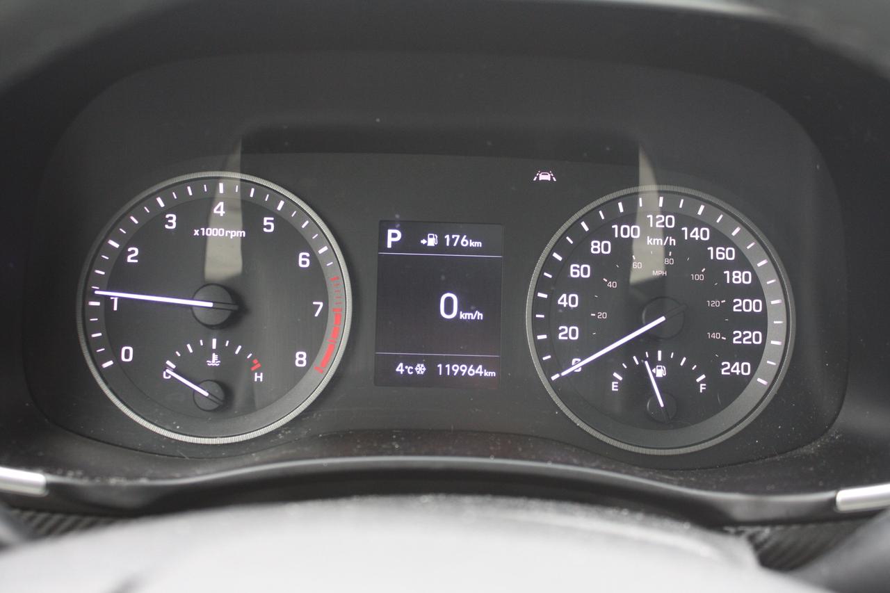 2020 Hyundai Tucson Sun &amp; Leather package Photo