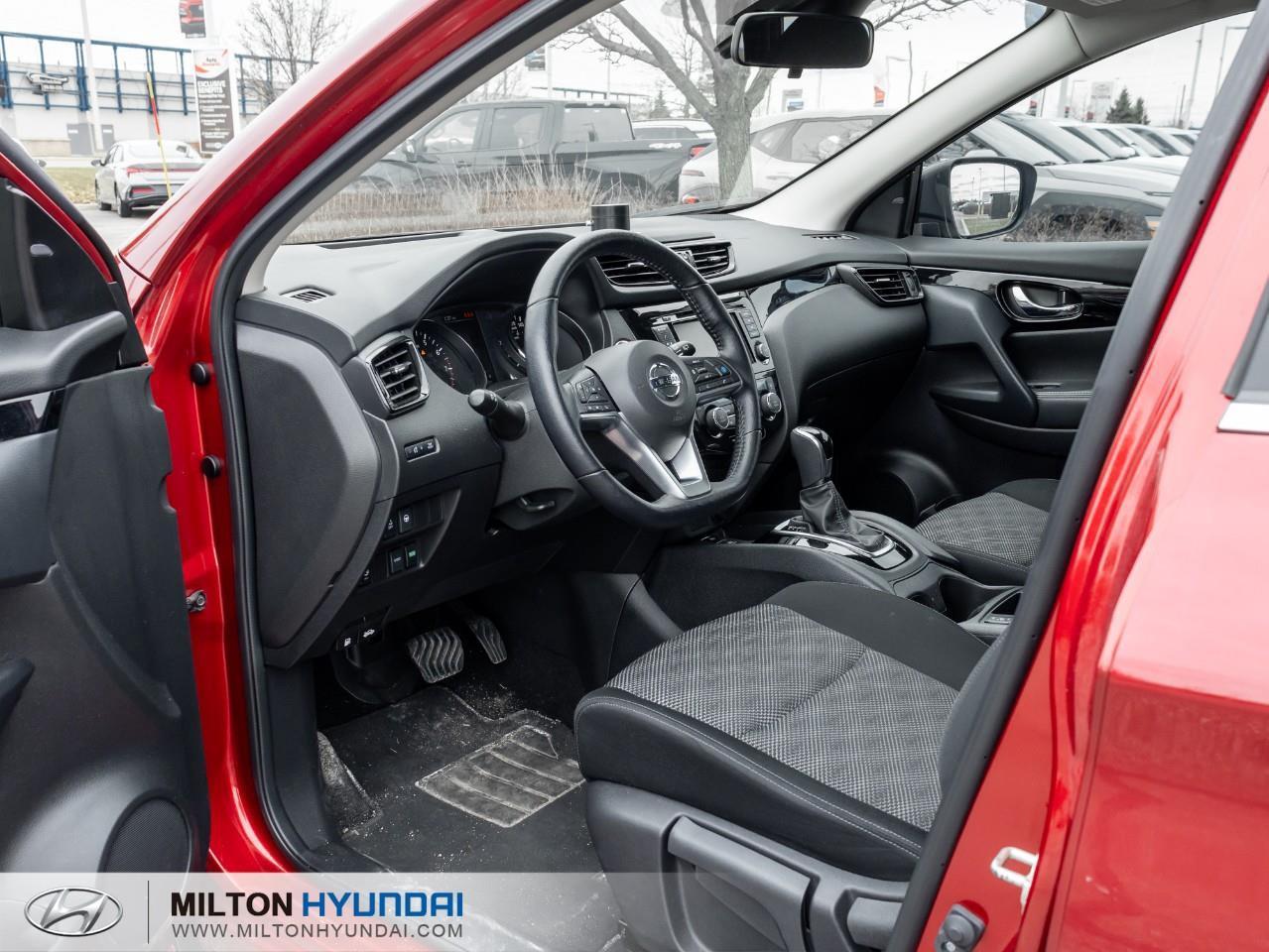 2022 Nissan Qashqai SV 4dr Front-wheel Drive Photo