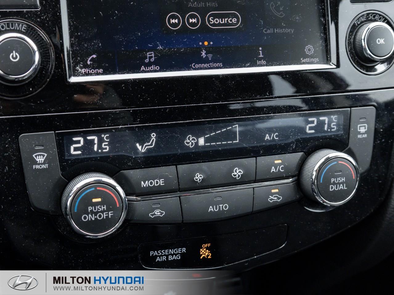 2022 Nissan Qashqai SV 4dr Front-wheel Drive Photo