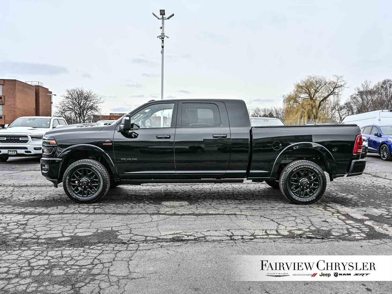 2025 RAM 2500 Limited MEGA   5TH WHEEL   NIGHT EDITION   TOW TEC Photo2