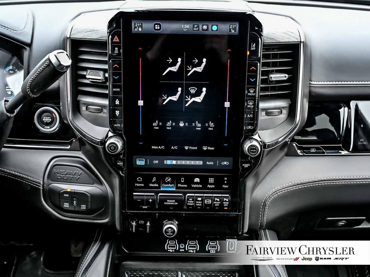 2025 RAM 2500 Limited MEGA   5TH WHEEL   NIGHT EDITION   TOW TEC Photo