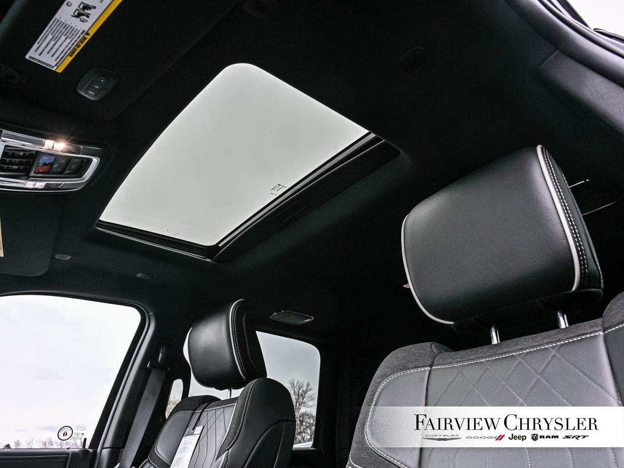 2025 RAM 2500 Limited MEGA   5TH WHEEL   NIGHT EDITION   TOW TEC Photo