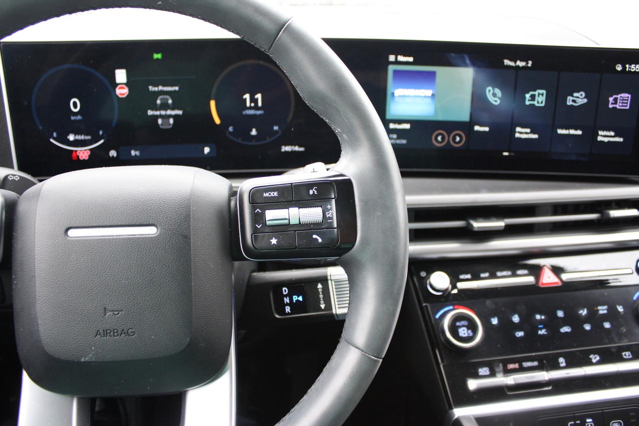 2024 Hyundai Santa Fe  Photo