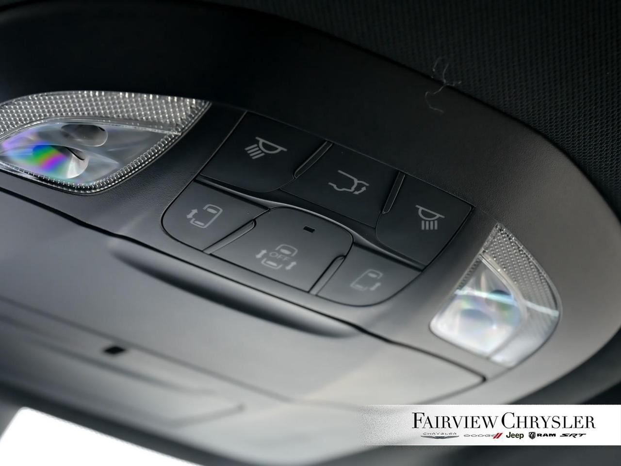 2026 Chrysler Grand Caravan SXT   FORMER SHUTTLE   DUAL SLIDING DOORS   POWER Photo