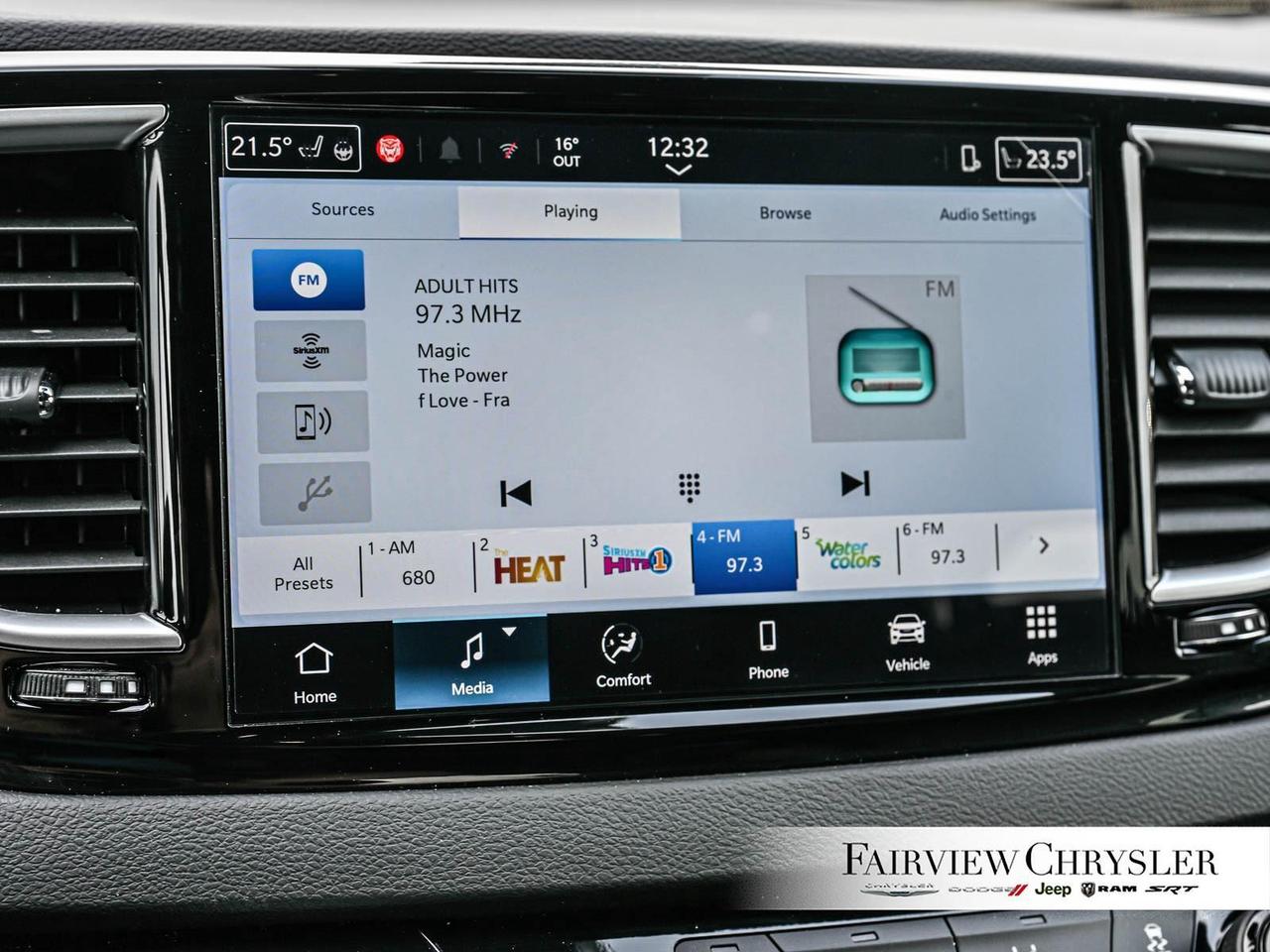 2026 Chrysler Grand Caravan SXT   FORMER SHUTTLE   DUAL SLIDING DOORS   POWER Photo