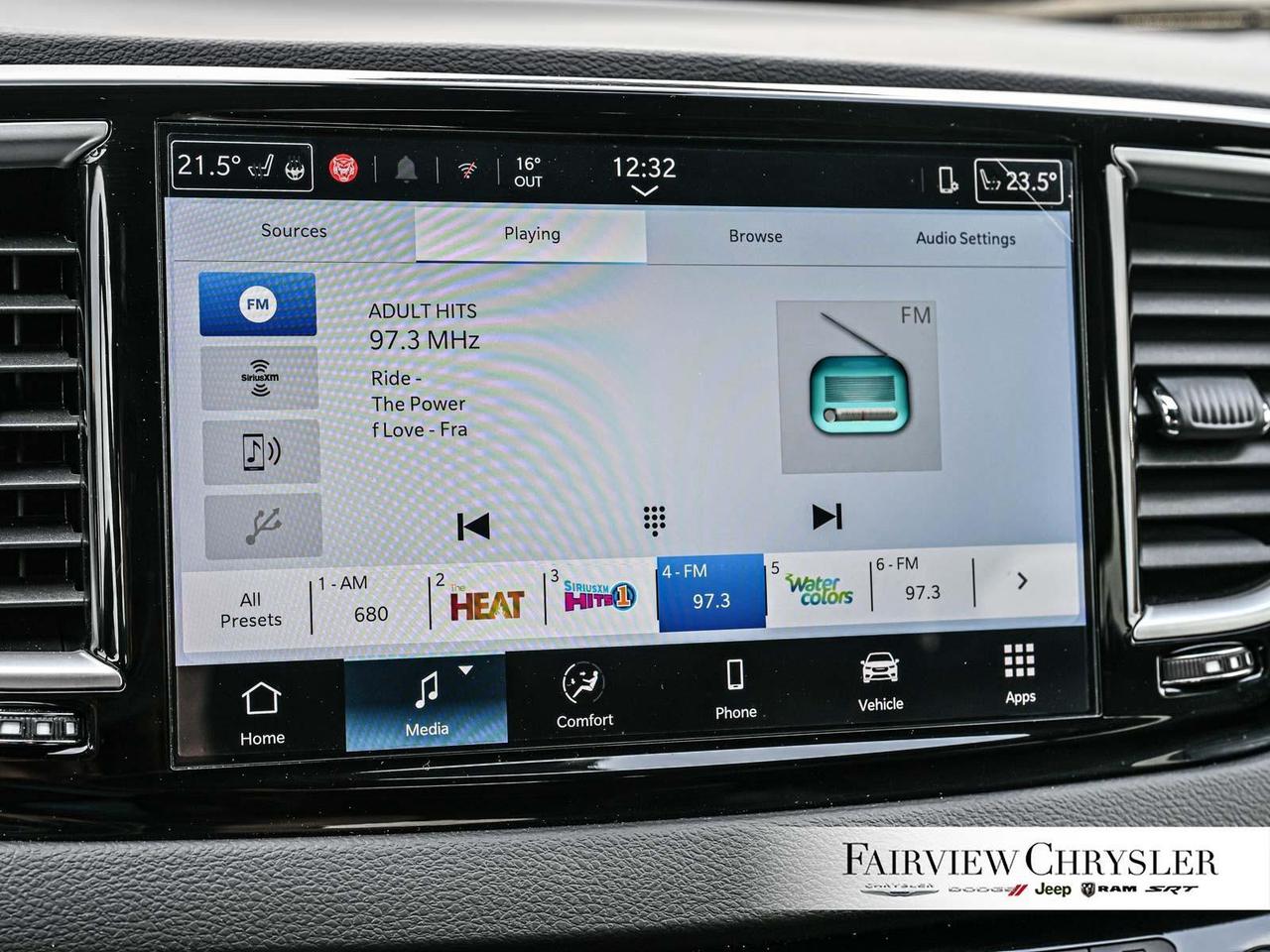 2026 Chrysler Grand Caravan SXT   FORMER SHUTTLE   DUAL SLIDING DOORS   POWER Photo