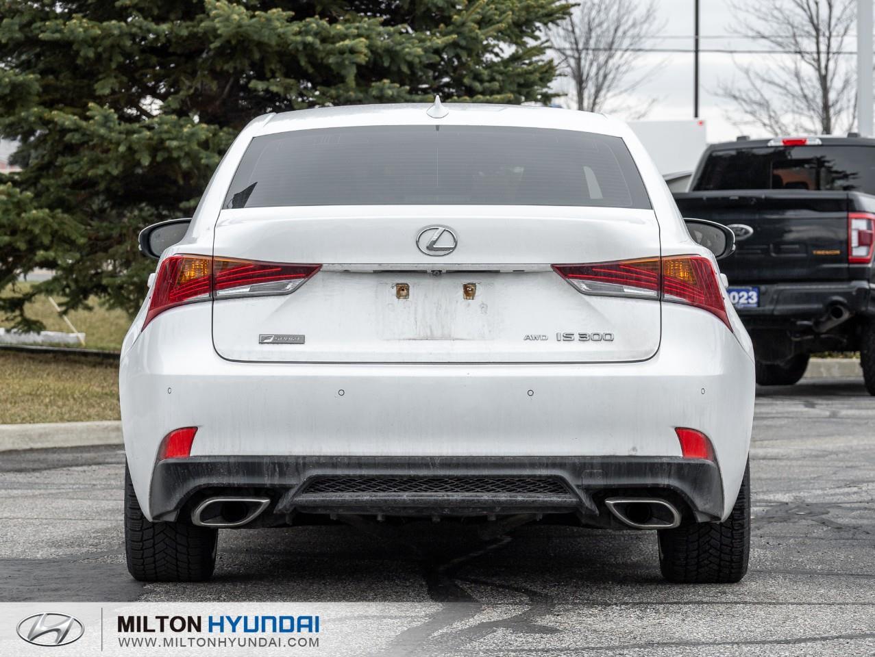 2019 Lexus IS 300 Base 4dr All-Wheel Drive Sedan Photo