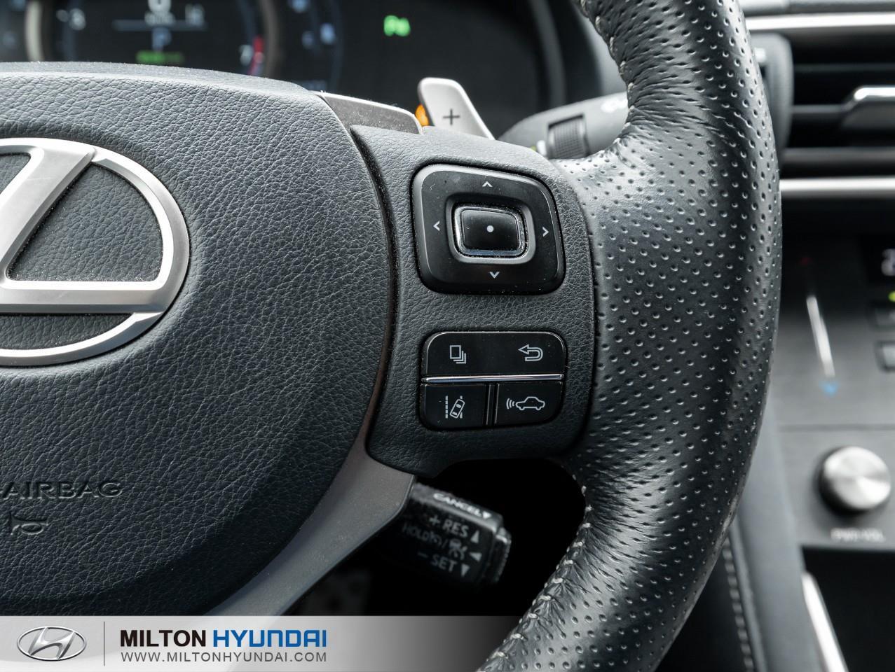2019 Lexus IS 300 Base 4dr All-Wheel Drive Sedan Photo