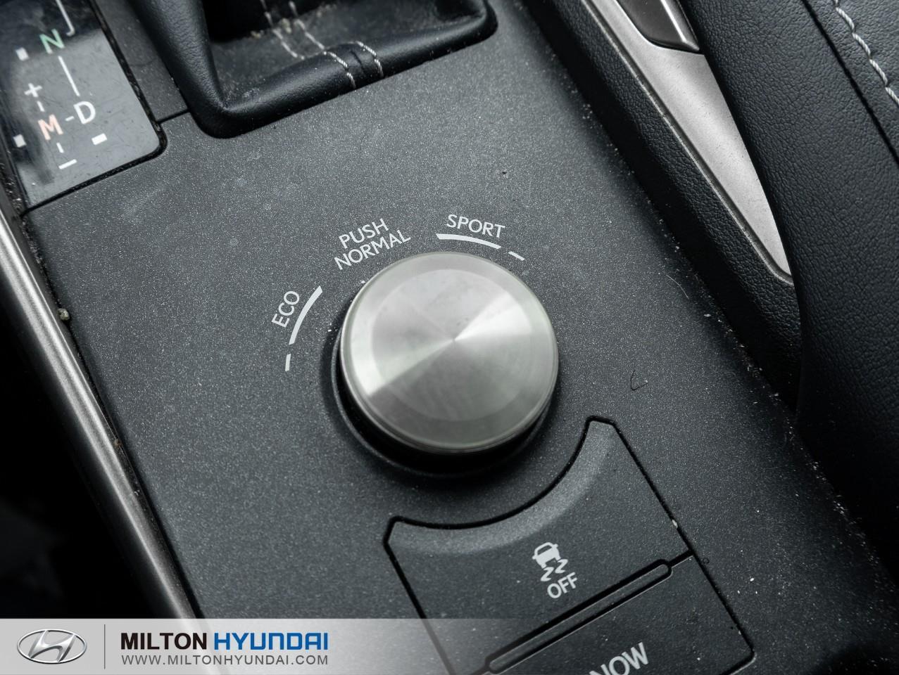 2019 Lexus IS 300 Base 4dr All-Wheel Drive Sedan Photo