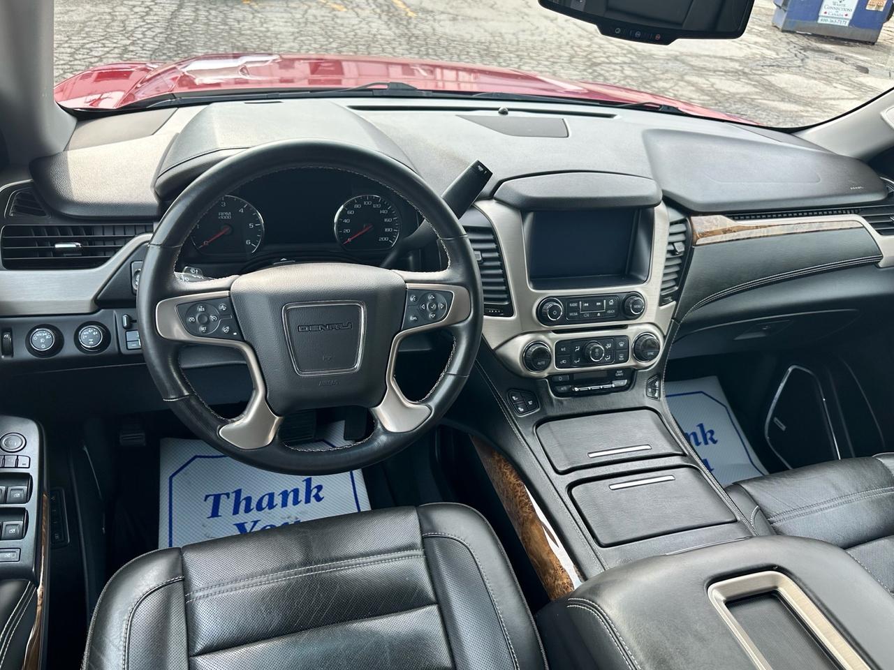 2015 GMC Yukon XL Denali ~ 8 PASSENGER ~ 6.2L ~ CERTIFIED Photo4