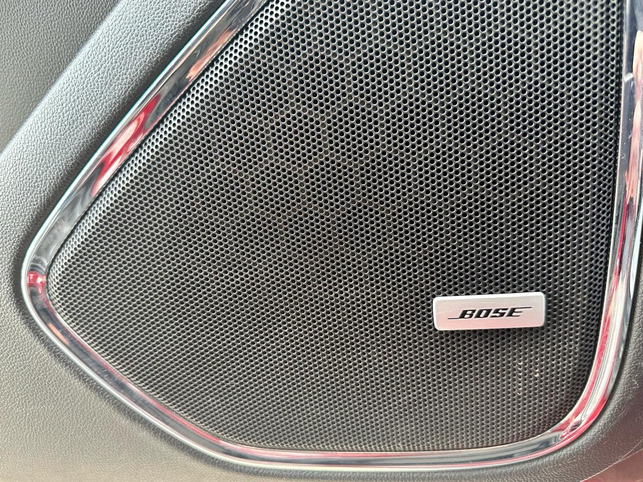 2015 GMC Yukon XL Denali ~ 8 PASSENGER ~ 6.2L ~ CERTIFIED Photo