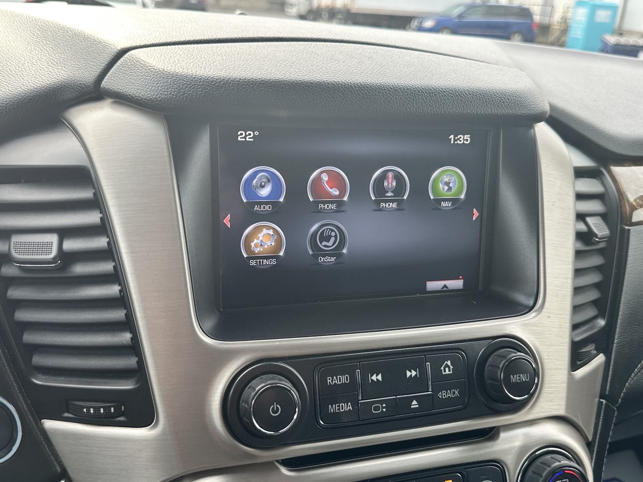 2015 GMC Yukon XL Denali ~ 8 PASSENGER ~ 6.2L ~ CERTIFIED Photo