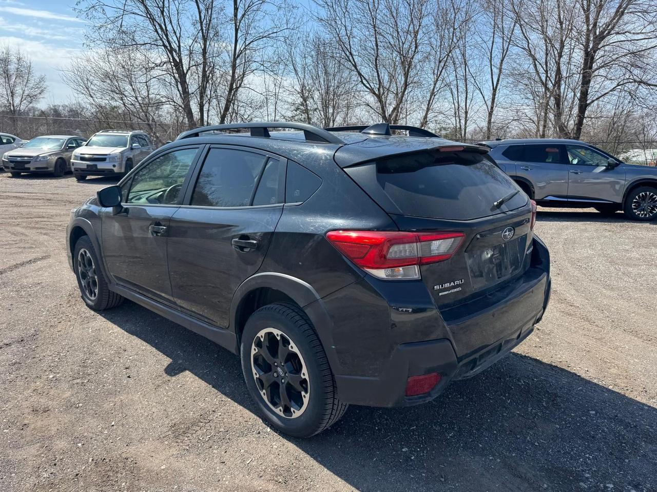 2022 Subaru Crosstrek Touring (CVT) 4dr All-Wheel Drive Photo2