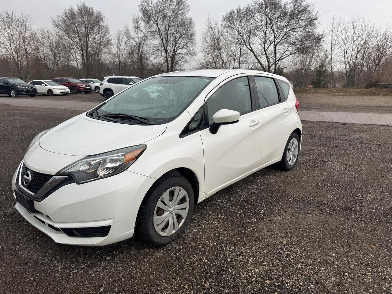 2017 Nissan Versa Note 1.6 S (CVT) 4dr Hatchback Photo0