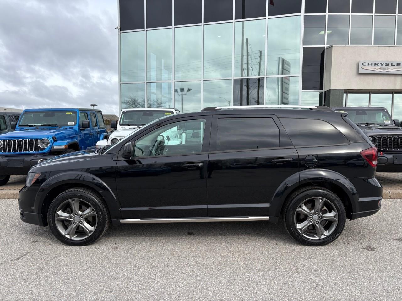 2017 Dodge Journey Crossroad 4dr Front-Wheel Drive Photo