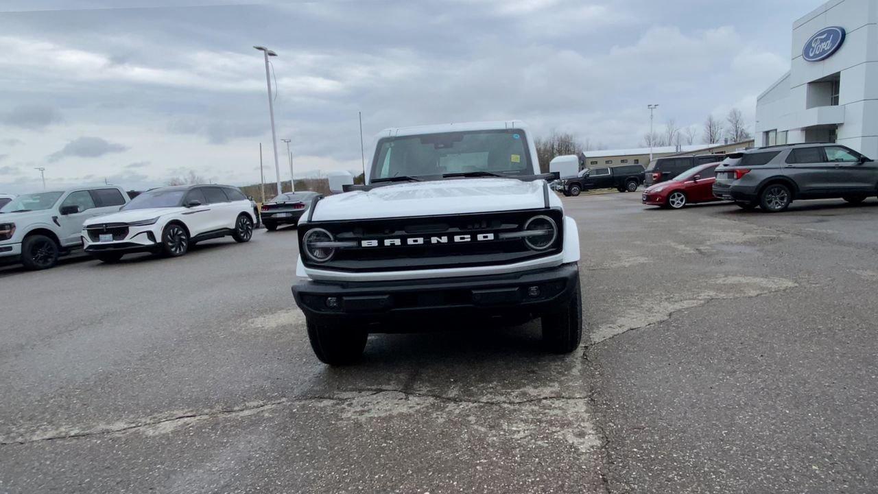 2026 Ford Bronco Outer Banks Photo