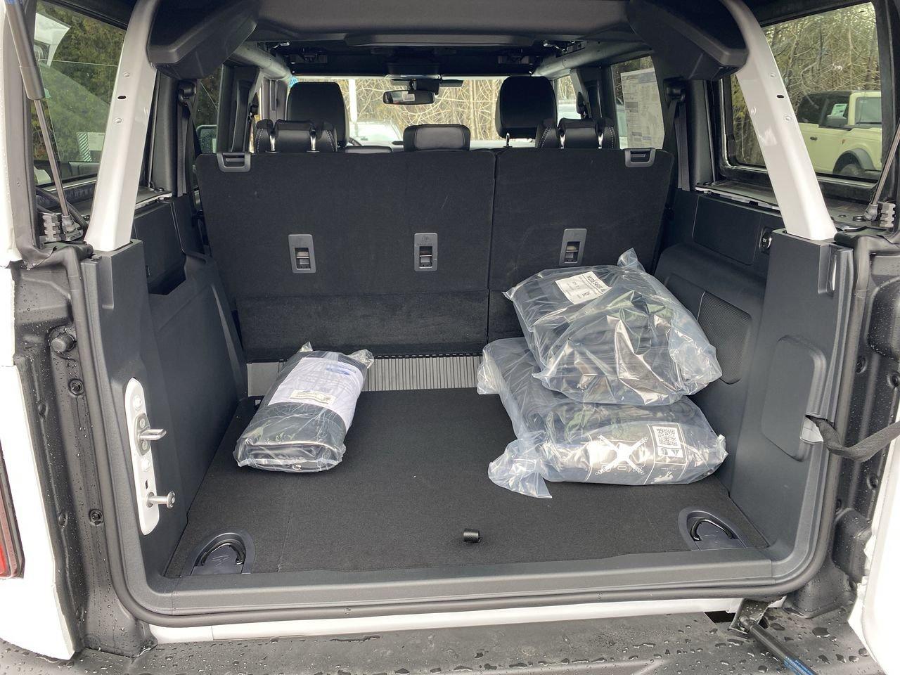 2026 Ford Bronco Outer Banks Photo