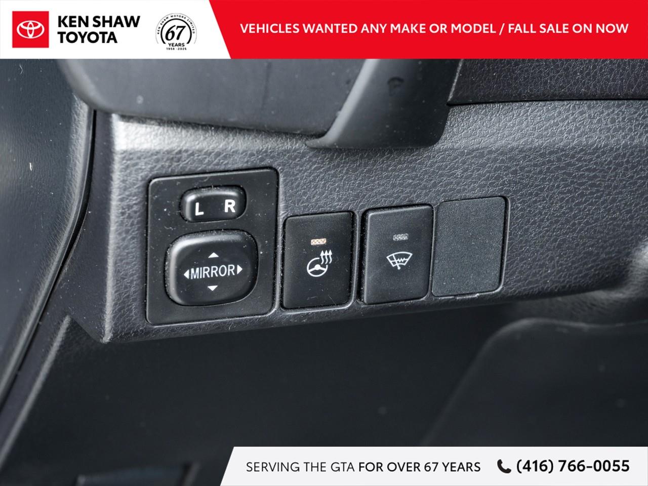 2019 Toyota Corolla LE (CVTi-S) 4dr Sedan Photo