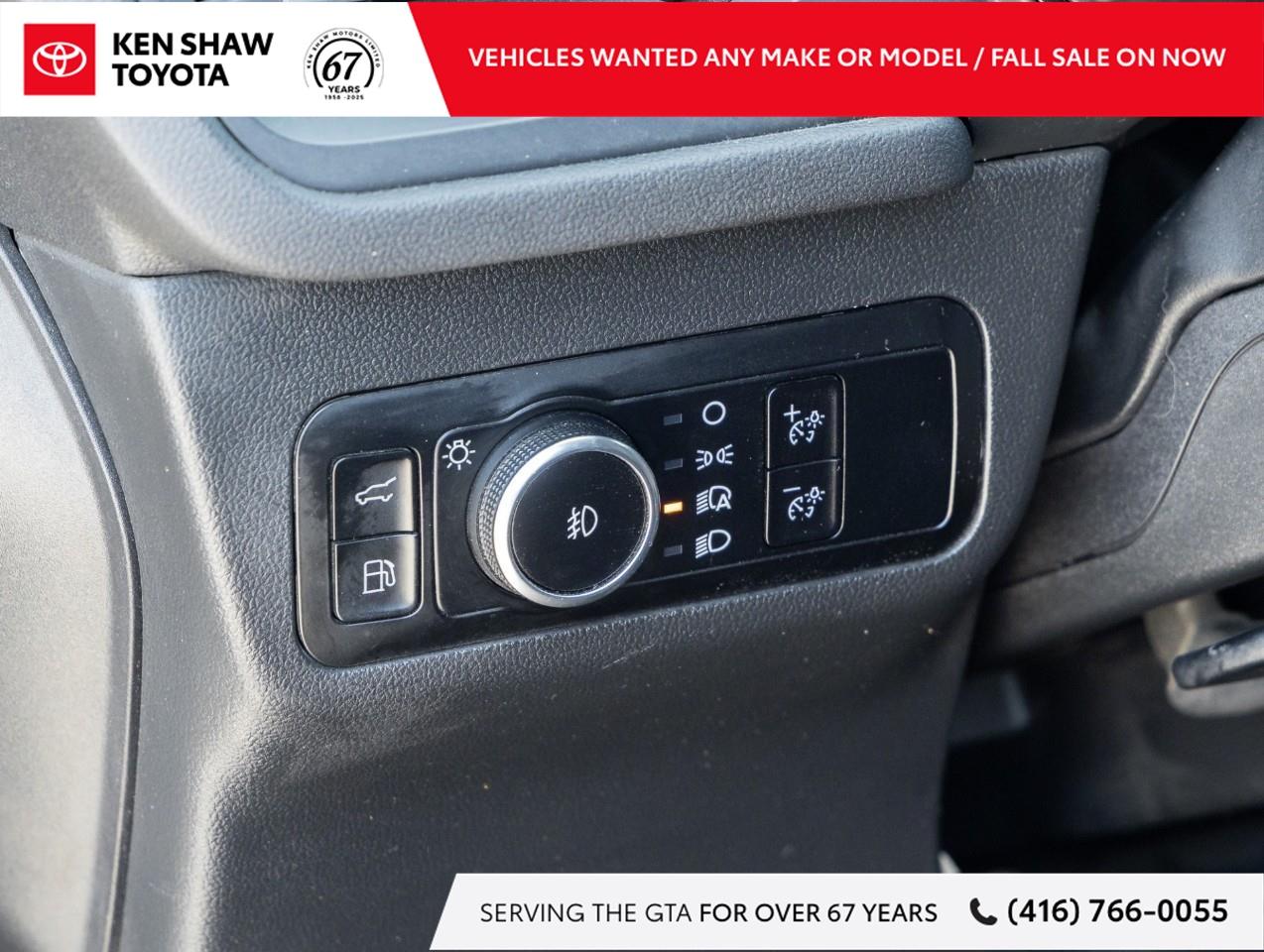 2023 Ford Escape ST-Line Select 4dr All-Wheel Drive Photo