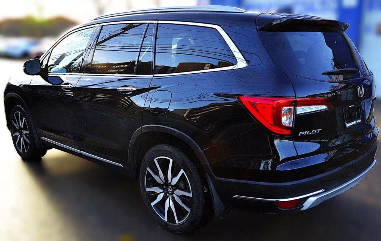 2022 Honda Pilot TOURING 8 Passenger 4dr All-Wheel Drive Automatic Photo2