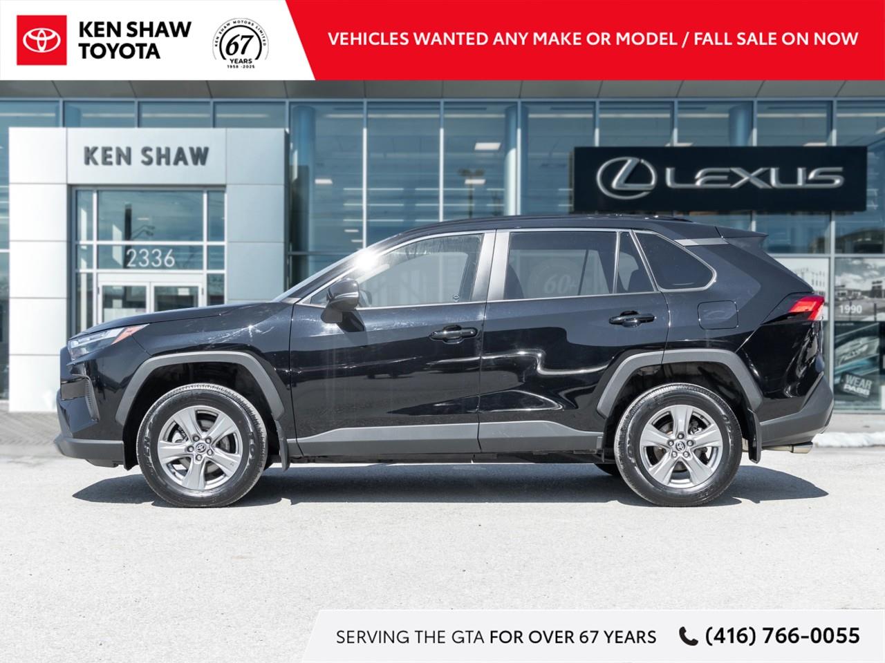 2024 Toyota RAV4 XLE 4dr All-wheel Drive Photo2