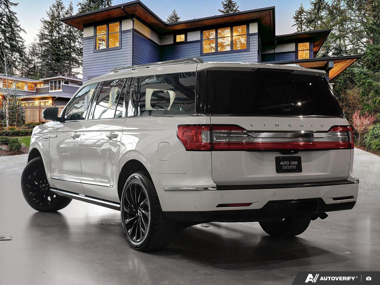 2020 Lincoln Navigator Reserve L   4WD   3.5 L Twin Turbo Photo