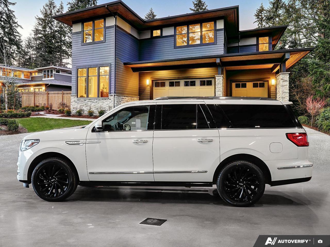 2020 Lincoln Navigator Reserve L   4WD   3.5 L Twin Turbo Photo