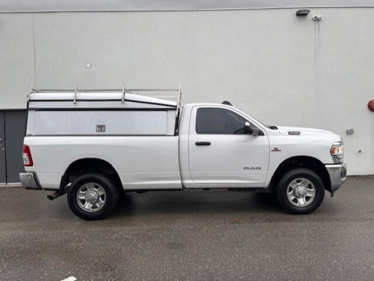 2022 RAM 2500 4X4 6.7L CUMMINS DIESEL REGULAR CAB 8 FT LONG BOX Photo