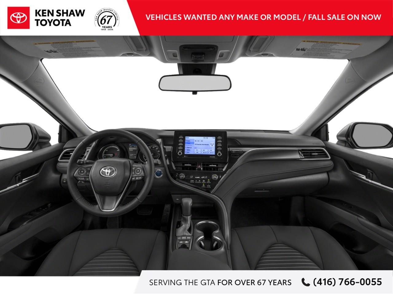 2021 Toyota Camry Hybrid XSE 4dr Sedan Photo