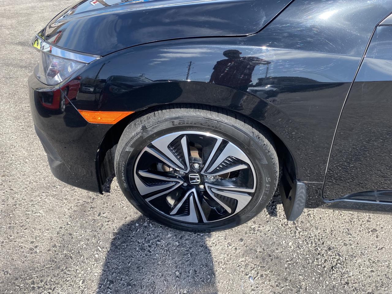 2016 Honda Civic Sedan 4dr CVT EX-T Photo