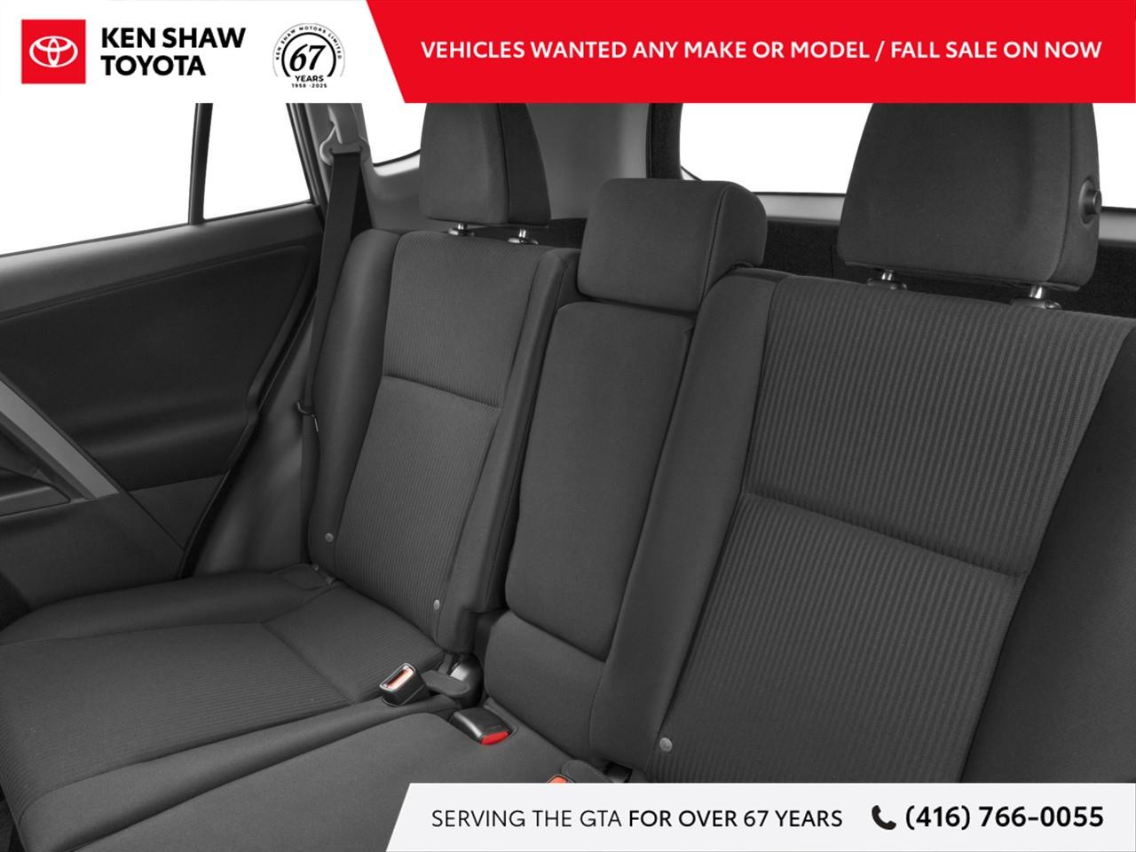 2017 Toyota RAV4 LE 4dr Front-wheel Drive Photo