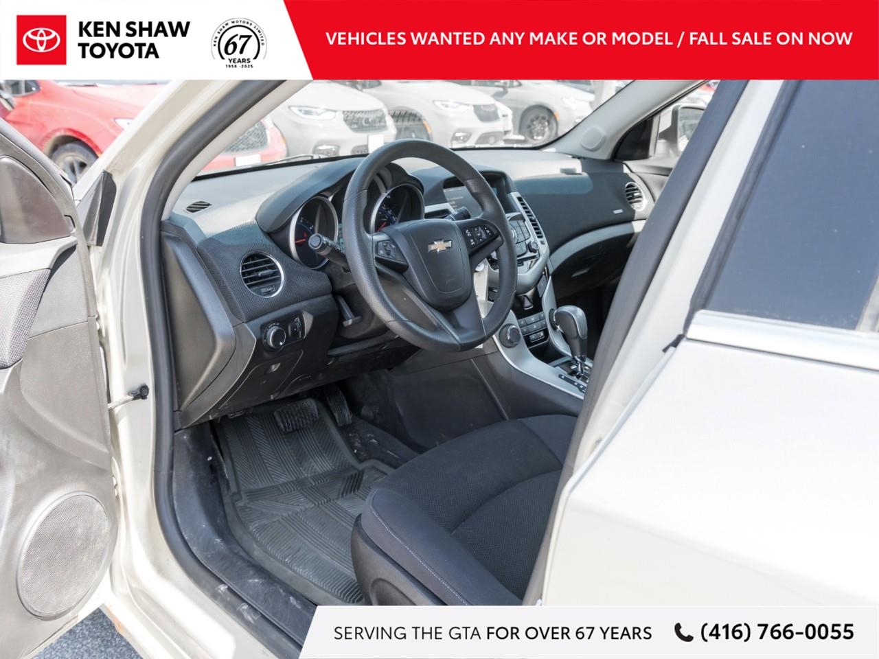 2016 Chevrolet Cruze Limited LT 1LT 4dr Sedan Photo