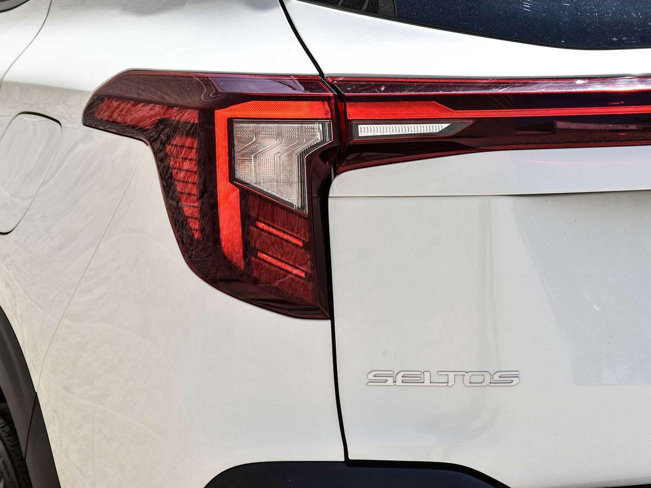 2025 Kia Seltos EX 4dr All-Wheel Drive Photo