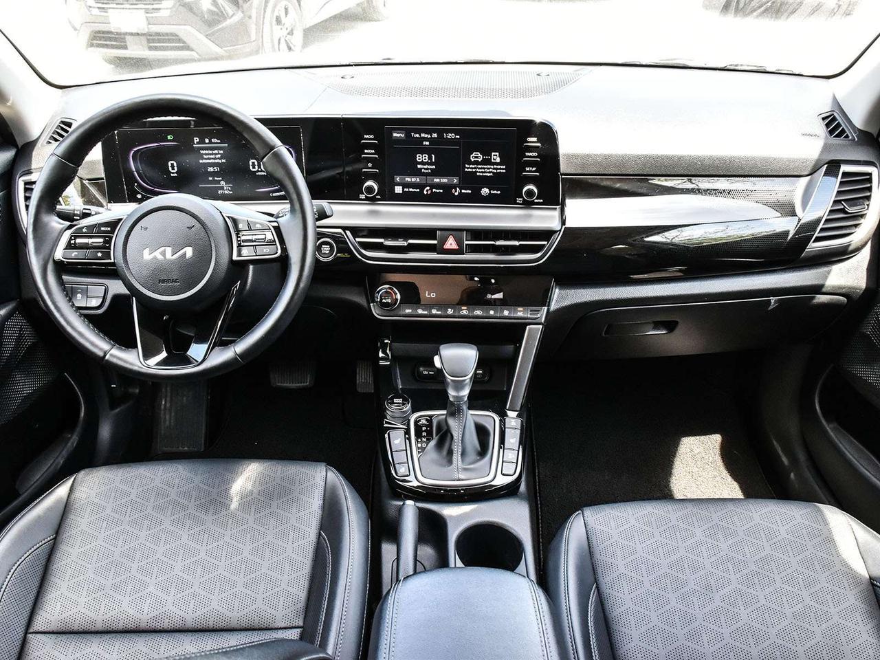 2025 Kia Seltos EX 4dr All-Wheel Drive Photo